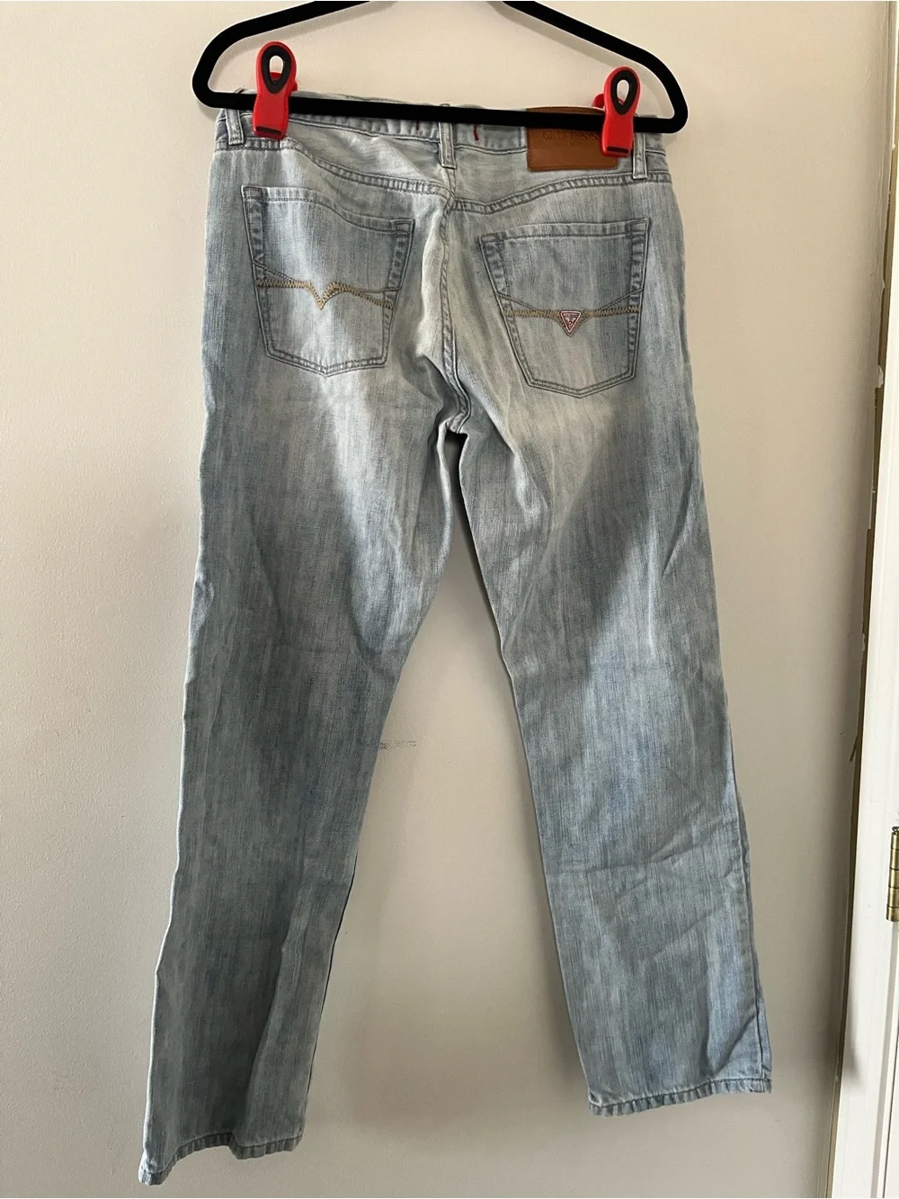 Guess Men's Light Wash Blue Slim Straight Jeans 32 X 30 Vintage Inspired 90s